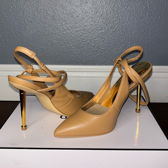 GUESS Heels Size 6.5 - Picture 2 of 5